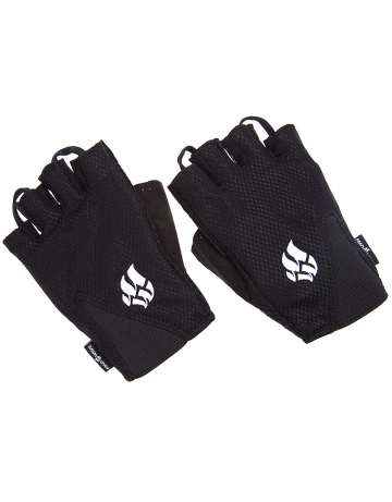 Фитнес тренажер Mens Training Gloves Фитнес тренажер Mens Training GlovesФитнес инвентарь<br>Перчатки для фитнеса сделаны из 100% полиэстера с функцией выведения пота наружу и быстрого высыхания MAD DRY. Область ладони покрыта синтетической кожей для лучшего сцепления с тренировочным оборудованием. В области ладони 4 миллиметровая прослойка для комфорта. Сетчатая структура ткани не препятствует вентиляции руки<br><br>Размер INT: M<br>Цвет: Черный