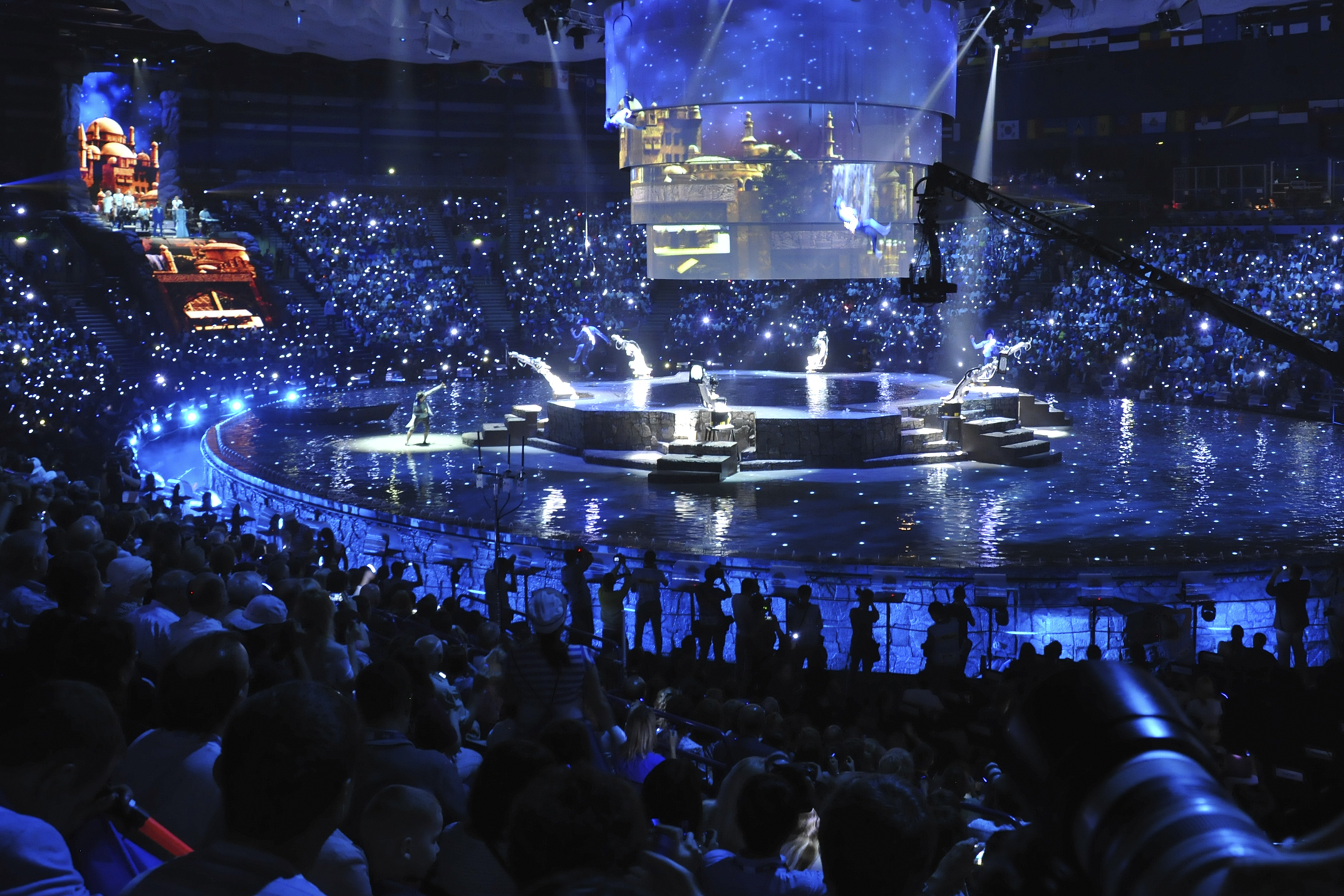 https://www.madwave.ru/world/news/vcera-v-kazani-zaversilsa-cempionat-mira-po-vodnym-vidam-sporta-2015-goda